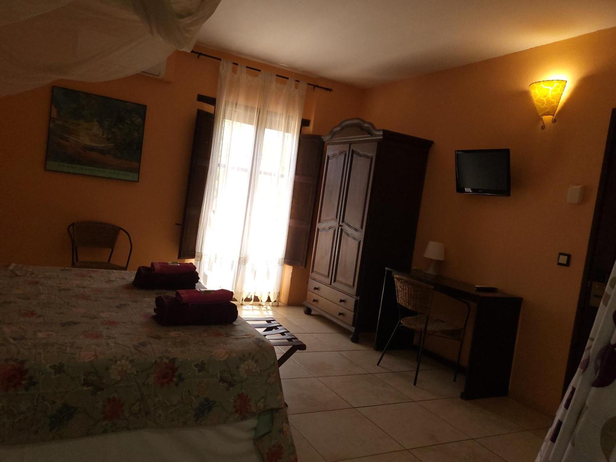 Hotel Pasteral Riu Ter La Cellera de Ter Exteriér fotografie
